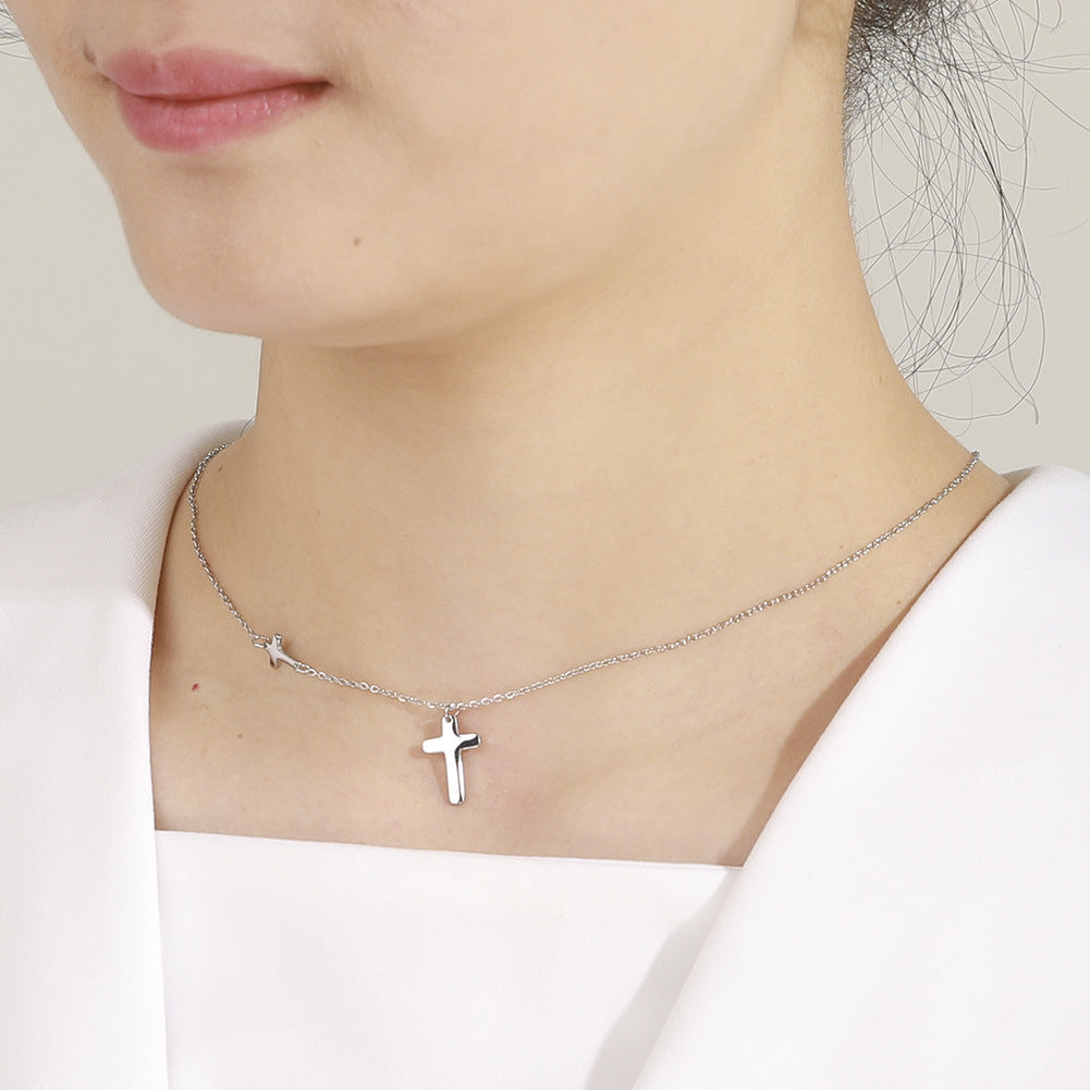 Halskette mit Kreuz Anhänger 😍 - impassion.ch