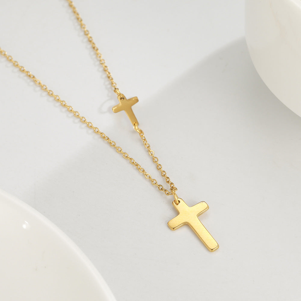 Halskette mit Kreuz Anhänger 😍 - impassion.ch