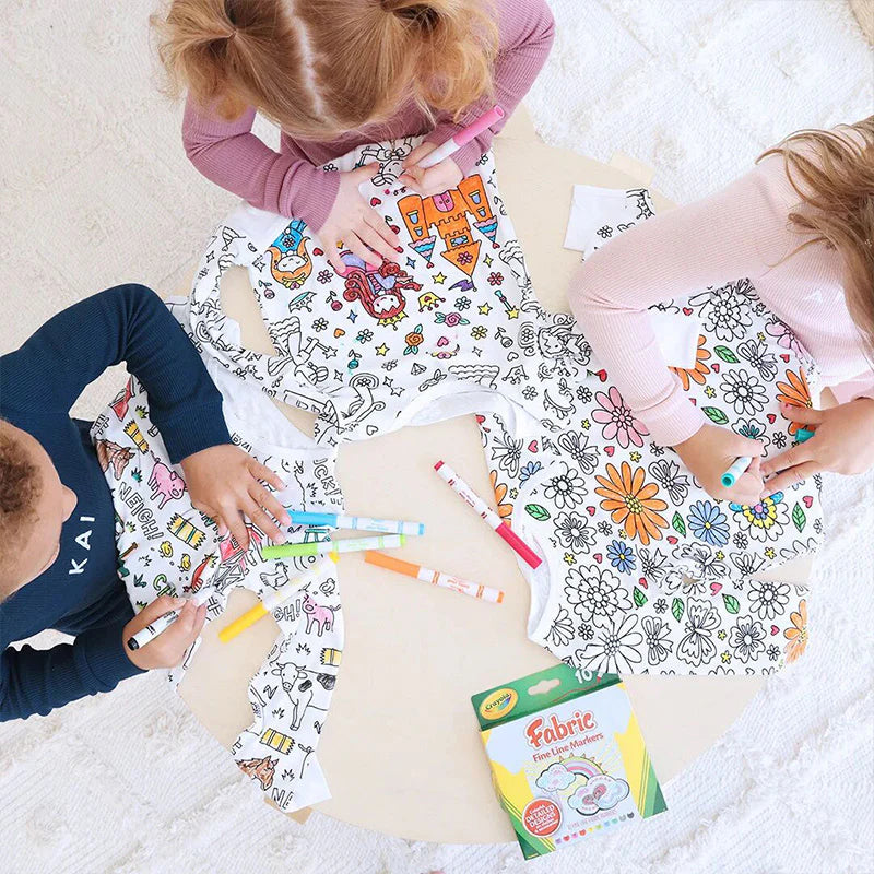 Kinder Pyjama Set & Buntstifte - impassion.ch
