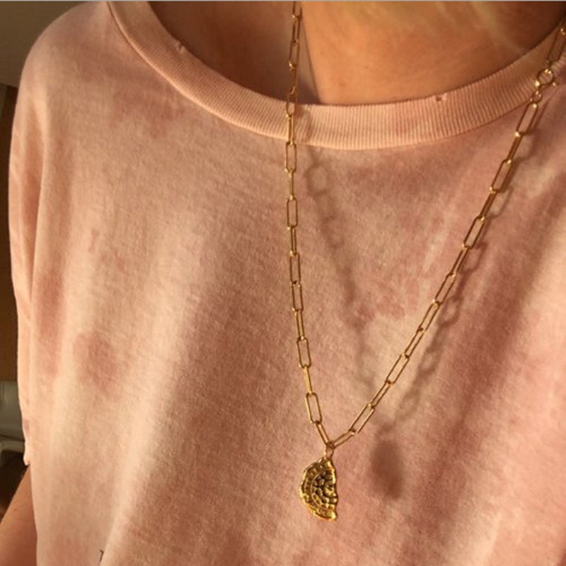 Halskette mit Anhänger ✨ - impassion.ch