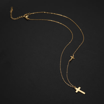 Halskette mit Kreuz Anhänger 😍 - impassion.ch